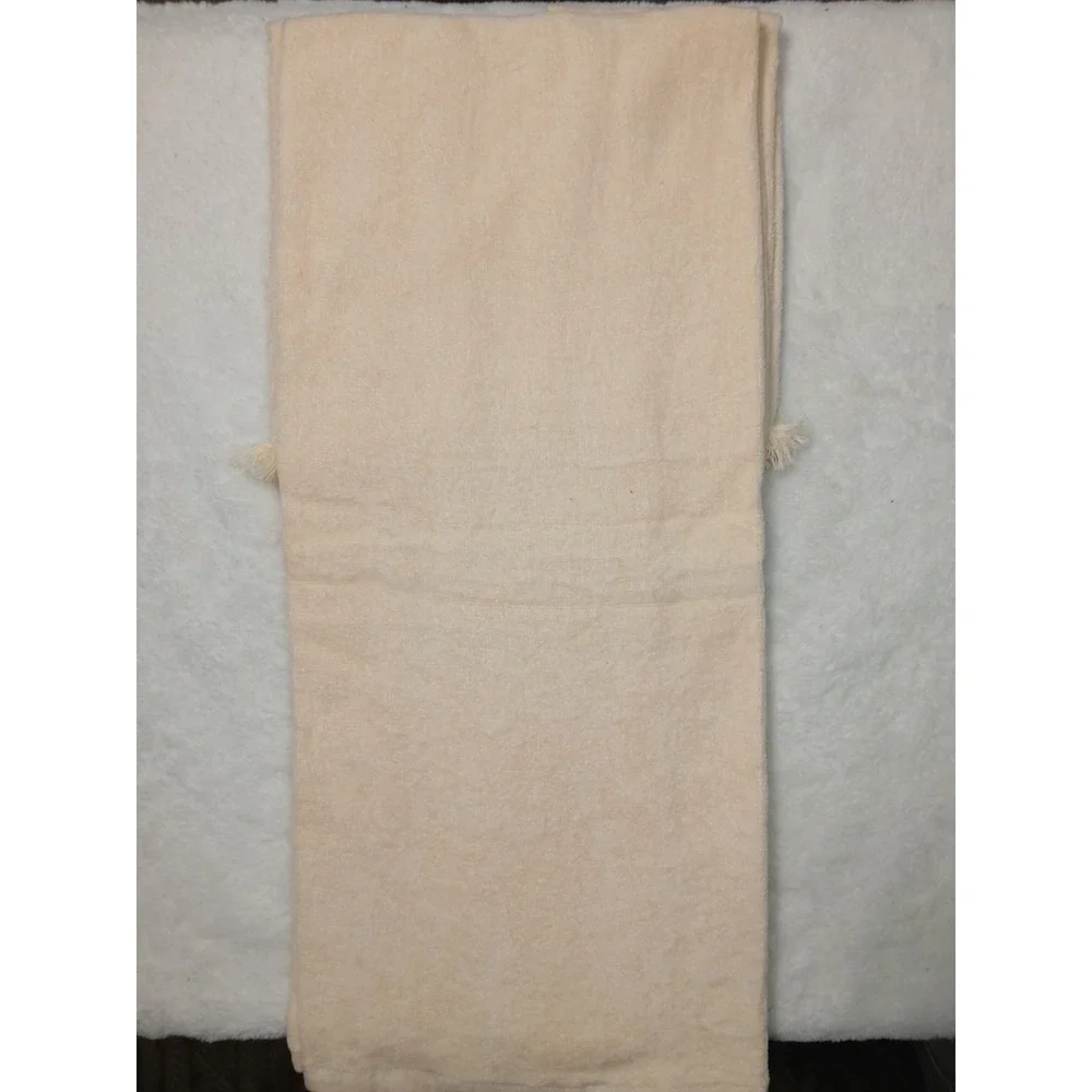 Vtg Cecil Saydah Embroidered Off White Christmas Tree Three Piece‎  Towel Set